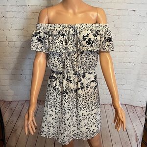 Sequin Hearts black & white floral print boho strapless dress size medium